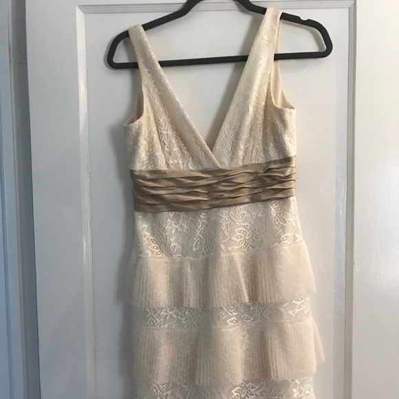 BCBG DRESS - Picture 2 of 6